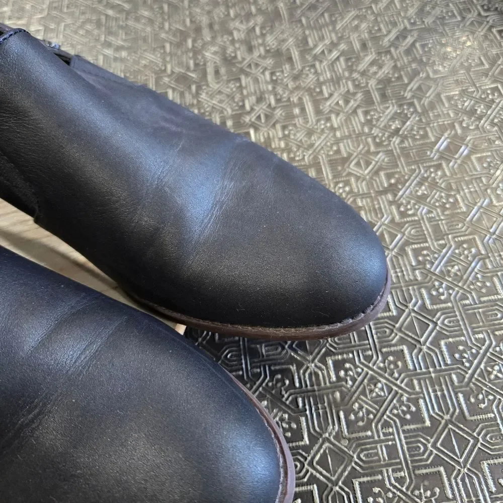 🐢 Revere Budapest Women's Shootie Boot Size 10